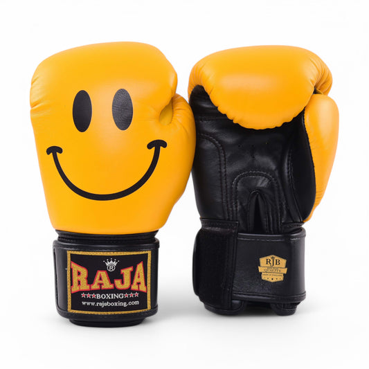 RAJA Smile